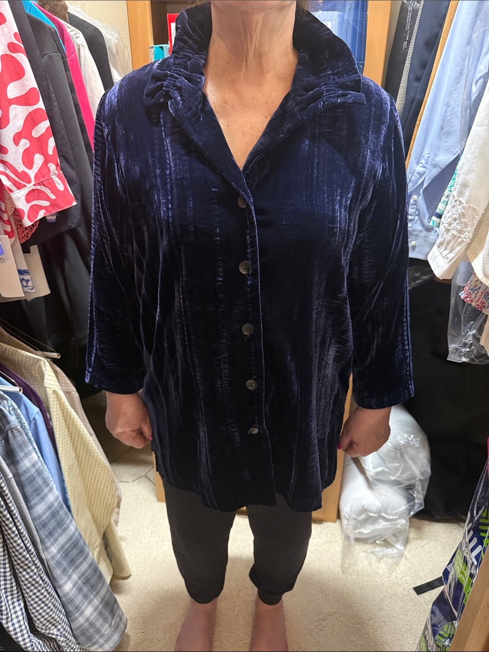 Women's Velvet Button-Front Navy Blue Shirt with Ruched Collar